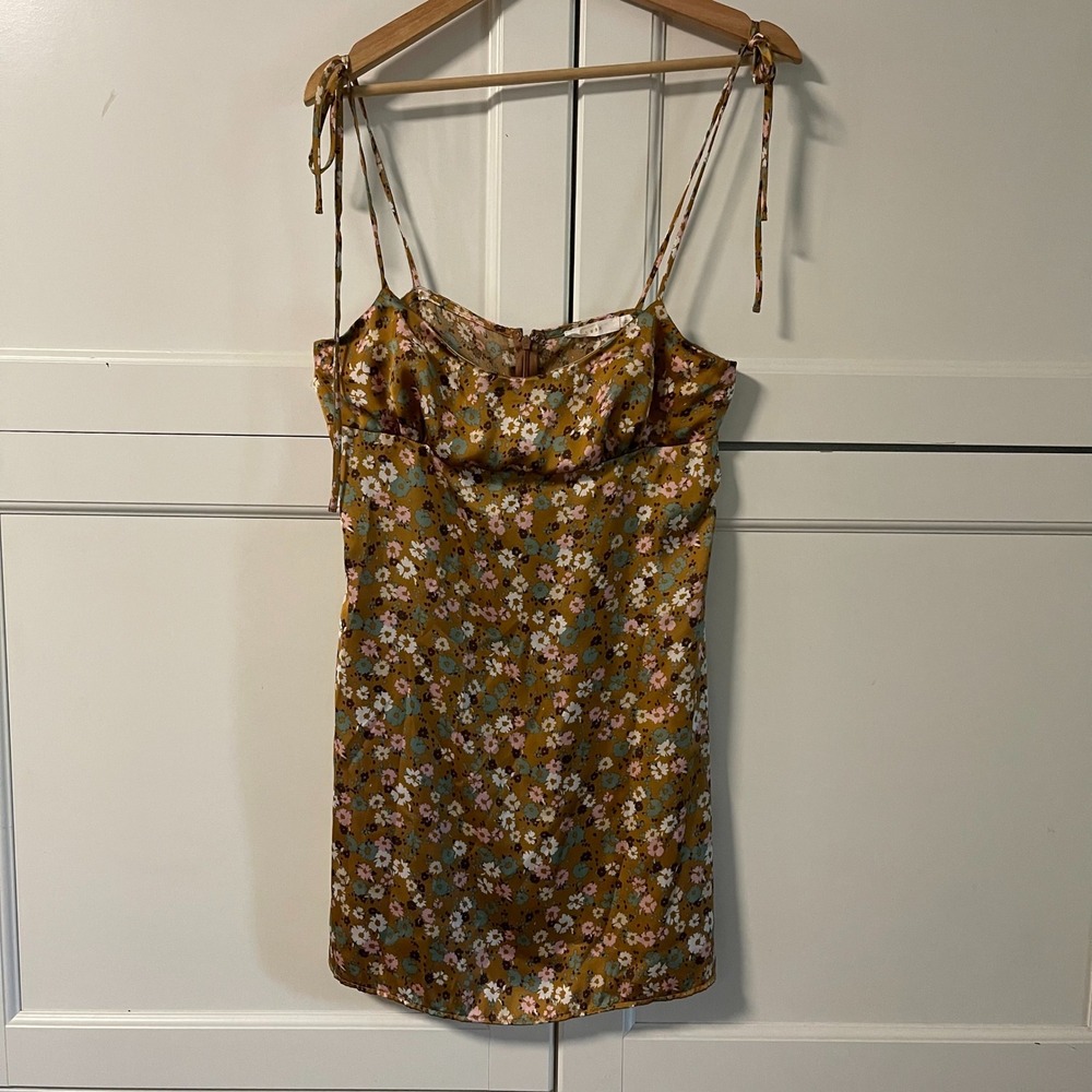 Lush Women Mustard Gold Floral Satin Mini Dress Tie Shoulder Size Large